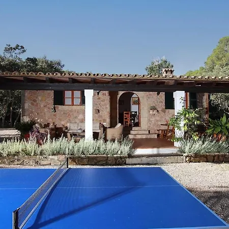 Quiet And Wooded Area Of The Mallorcan Countryside By Renthousing Vakantiehuis *